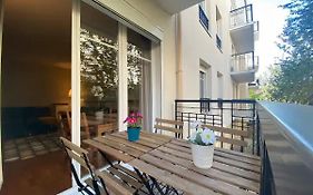 Disney Shopping Center - Hôte BNB